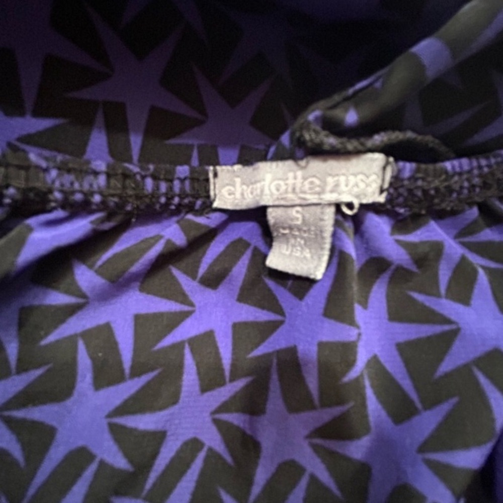 Star Pattern Blouse - Picture 3 of 3